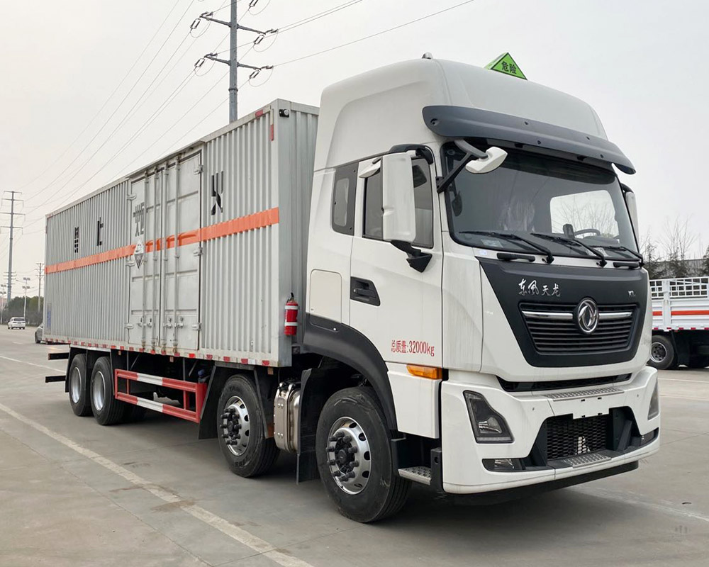 楚勝牌CSC5320XFWD6型腐蝕性物品廂式運輸車