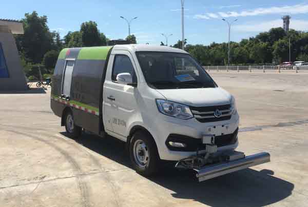 楚勝牌CSC5030TYH6SC型路面養護車