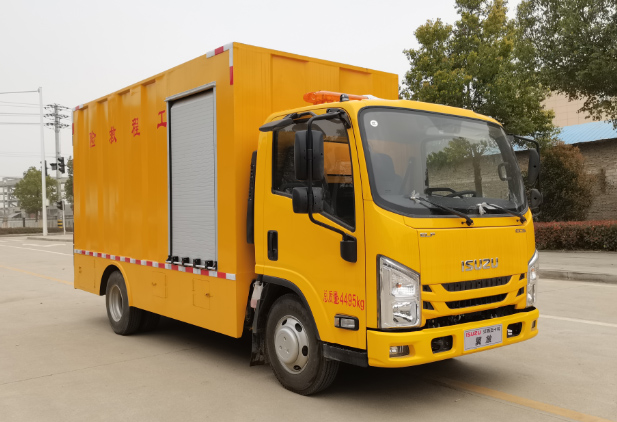 慶鈴五十鈴K100救險車