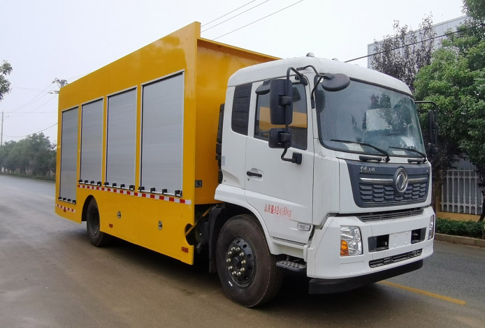 東風天錦大流量排水搶險車