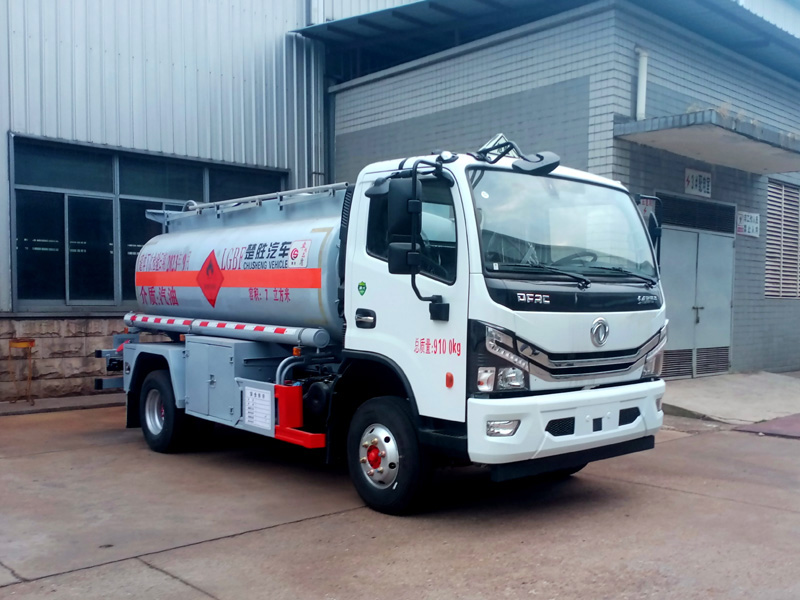 楚勝牌CSC5095GJY6型加油車