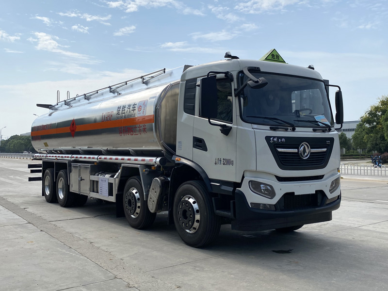 楚勝牌CSC5321GYYLD6型鋁合金運油車
