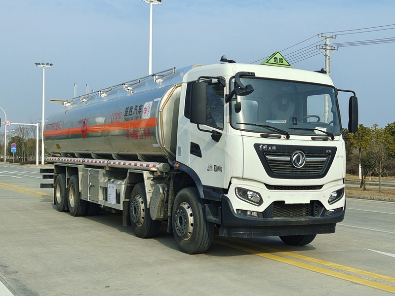 楚勝牌CSC5321GYYLD6A型鋁合金運(yùn)油車