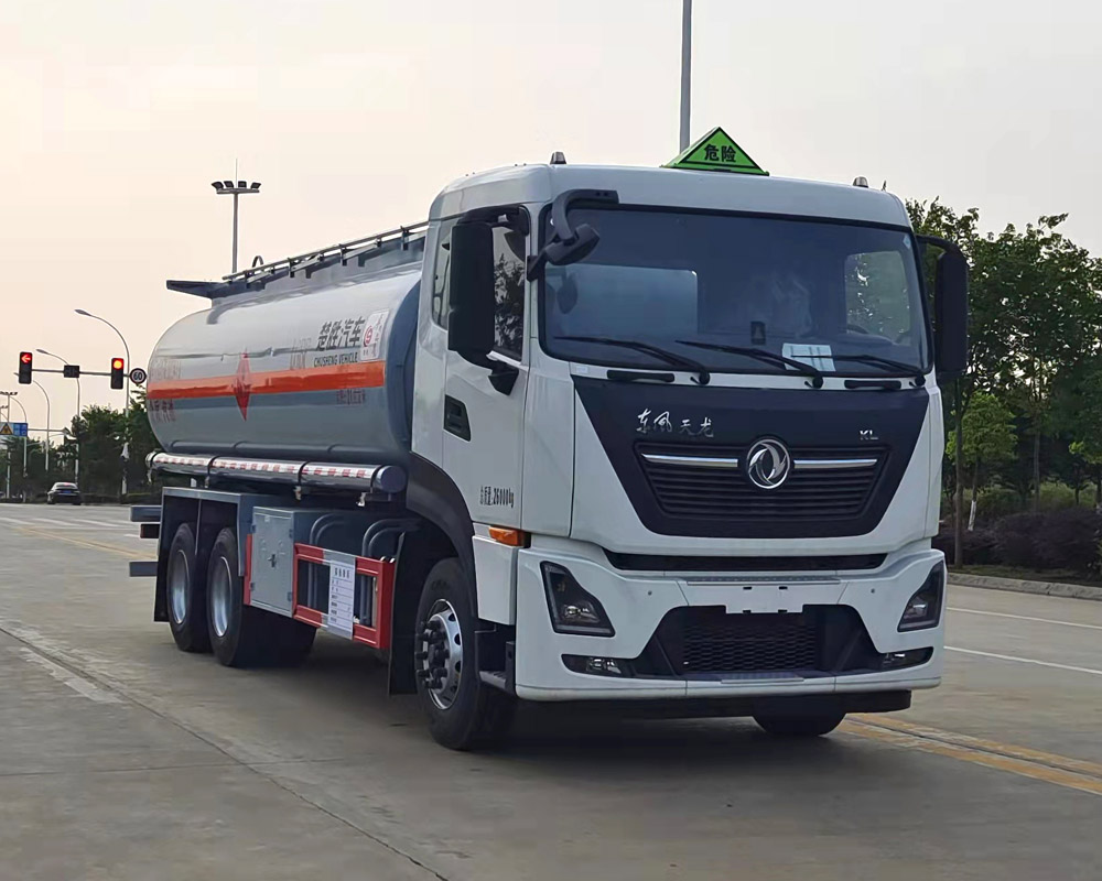 楚勝牌CSC5260GYYD6型運油車