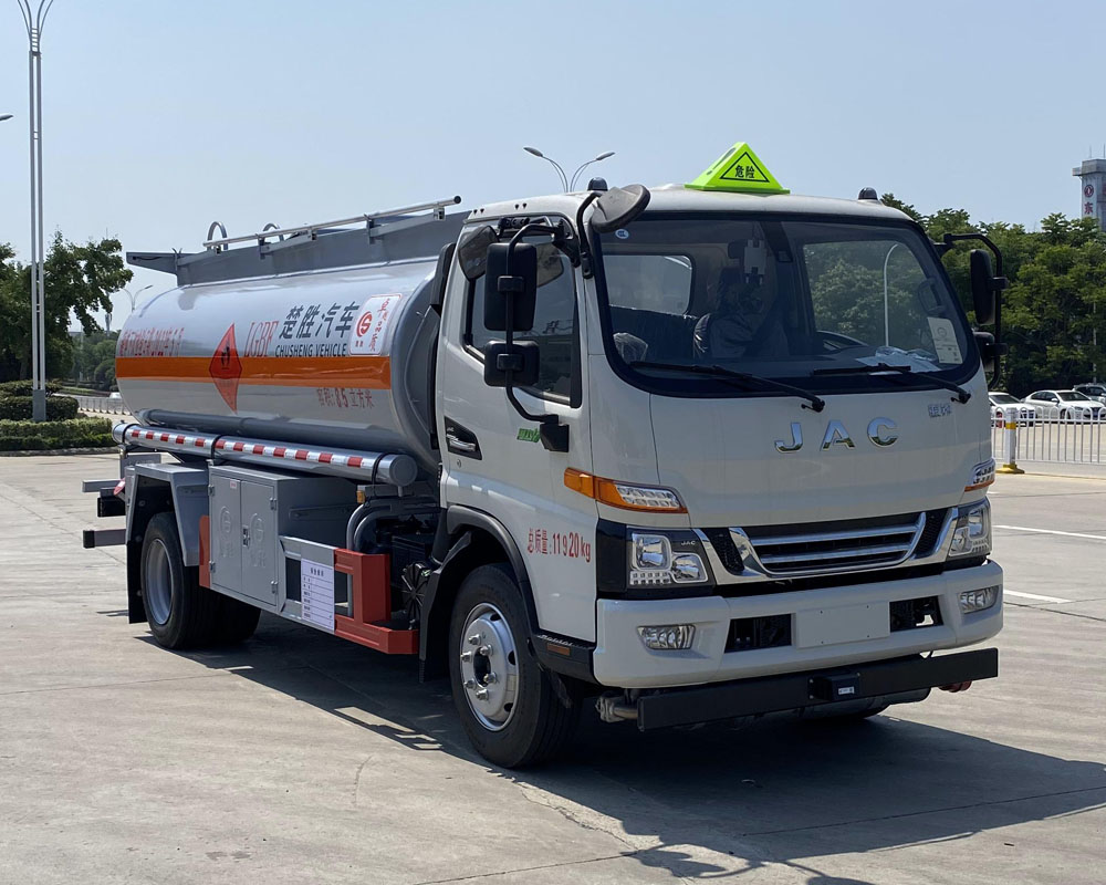 楚勝牌CSC5120GYYJH6A型運油車