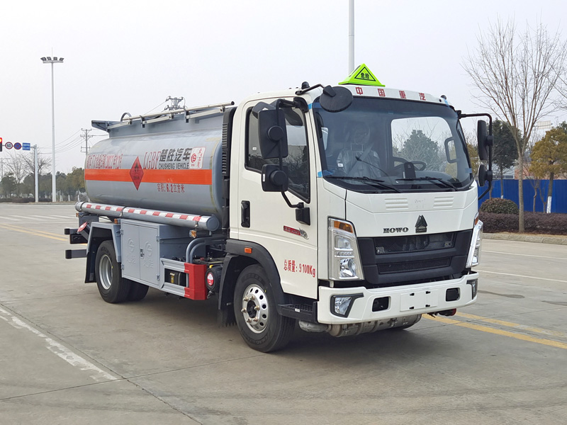 楚勝牌CSC5097GJYZ6A型加油車