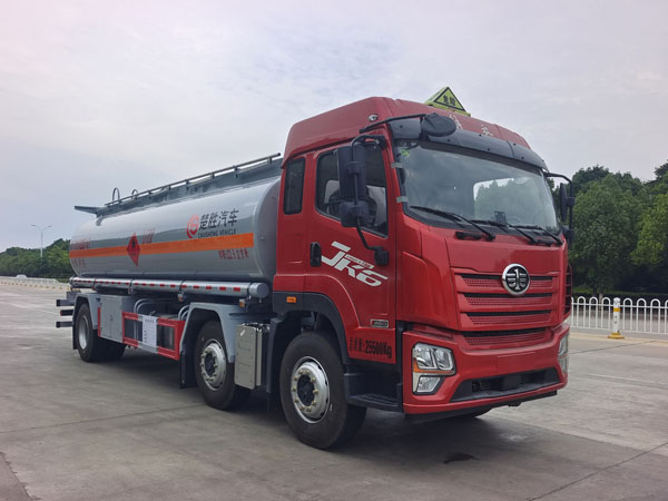 楚勝牌CSC5265GYYCA6型運油車