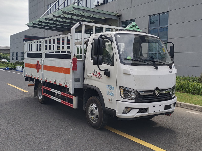 楚勝牌CSC5041TQPB6型氣瓶運輸車