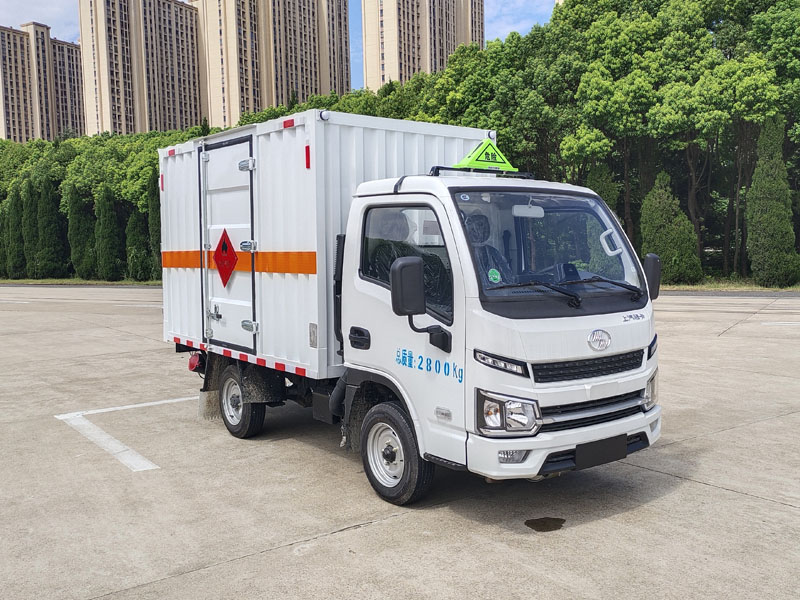 楚勝牌CSC5030XRQSH6型易燃氣體廂式運輸車
