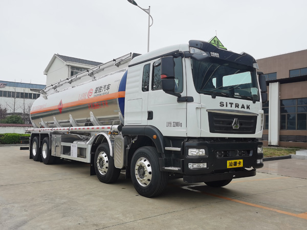 楚勝牌CSC5326GRYLZK6型鋁合金易燃液體罐式運(yùn)輸車