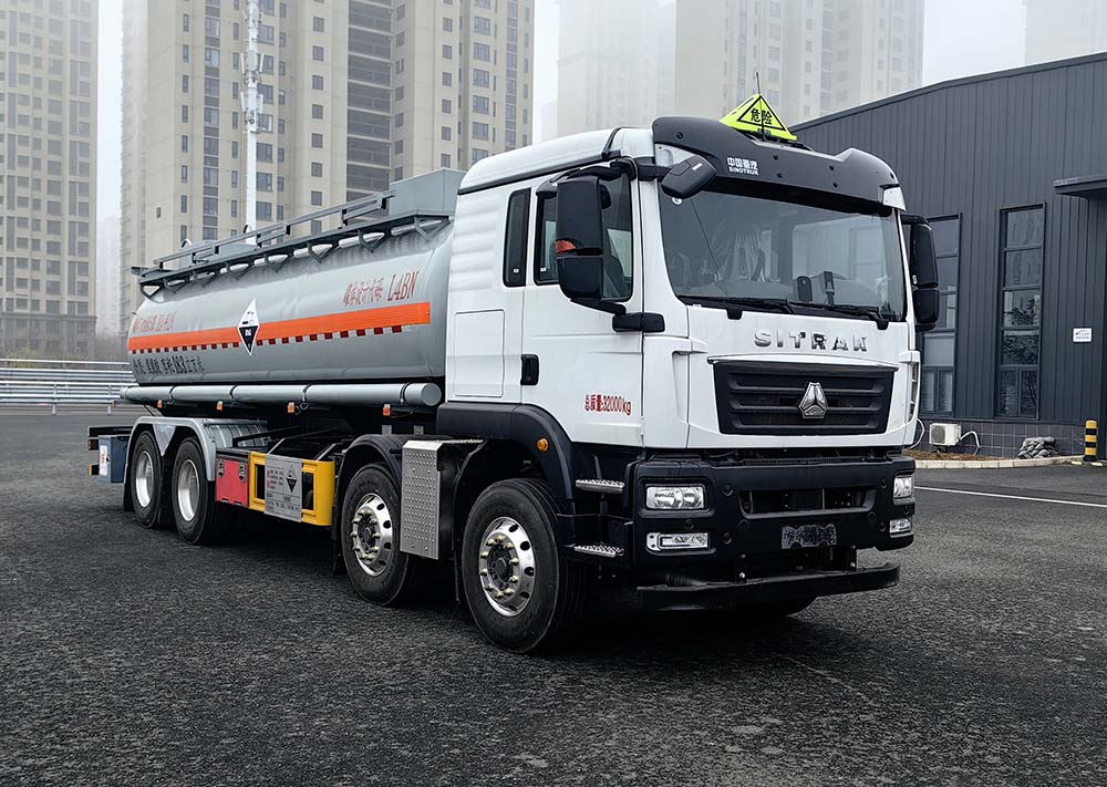 楚勝牌CSC5320GFWZK6CY型腐蝕性物品罐式運輸車